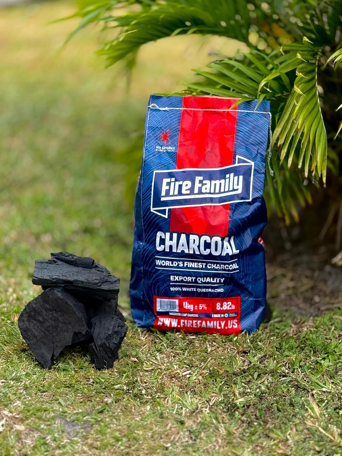 Charcoal Fire Family 8.82 libras | 100% Natural, White Quebracho Argentino.